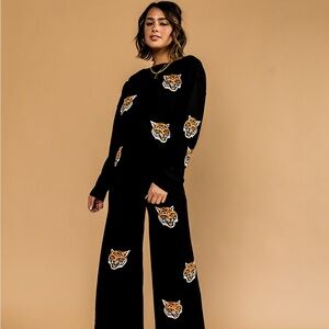 Lala Fierce Female Knit Matching Set